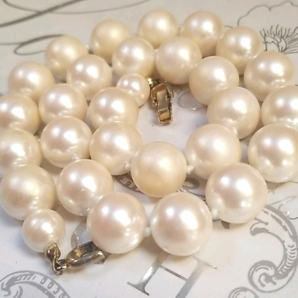 Vintage 1950s Mid Century Faux Pearl Gold Tone Necklace - Picture 13 of 14